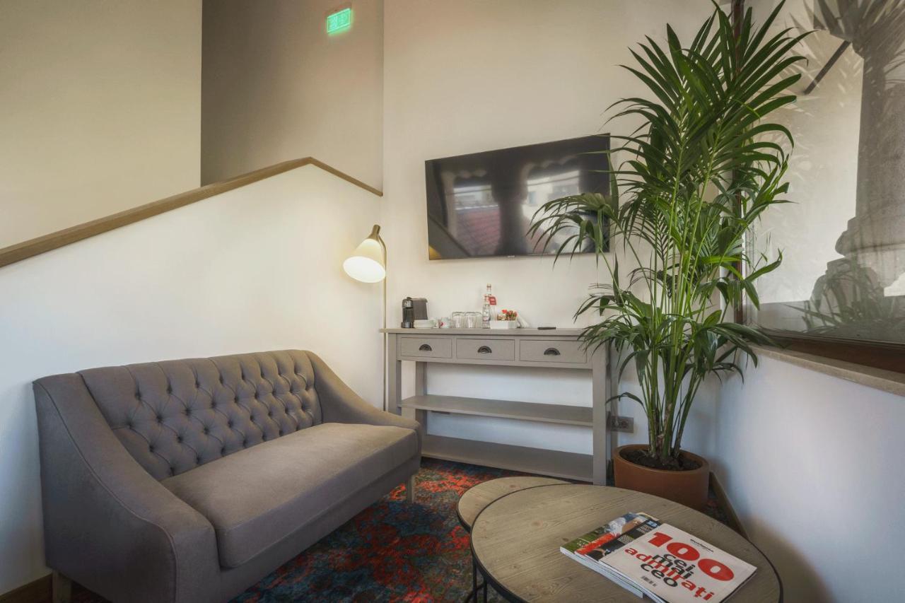 Hotel La Boheme Boutique Casa Soare Bucarest Esterno foto
