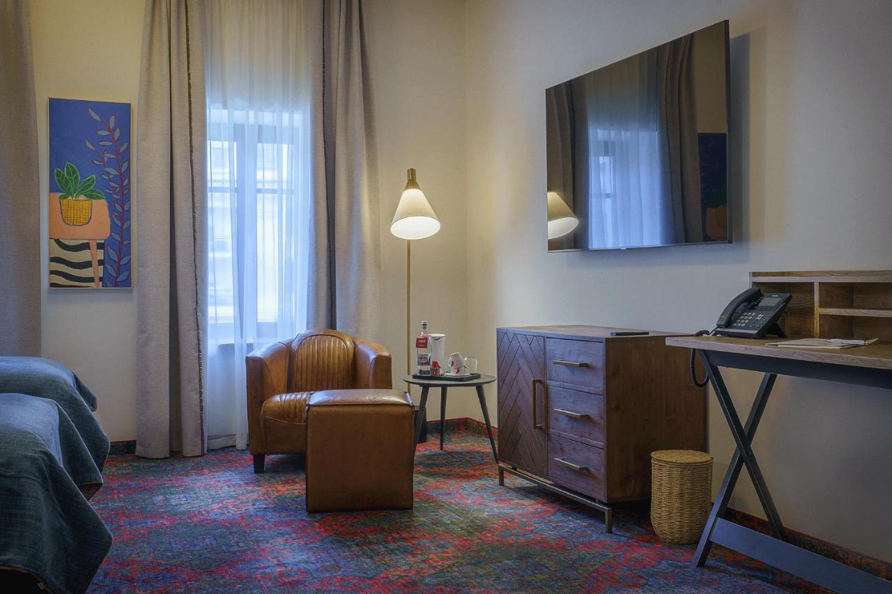 Hotel La Boheme Boutique Casa Soare Bucarest Esterno foto